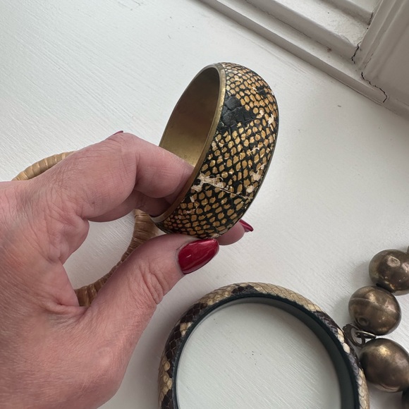 Five bangles - Picture 4 of 8